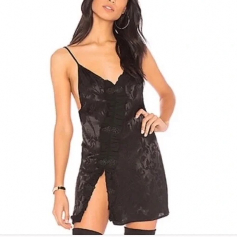 Revolve x Chrissy Teigen Dress Size: Small